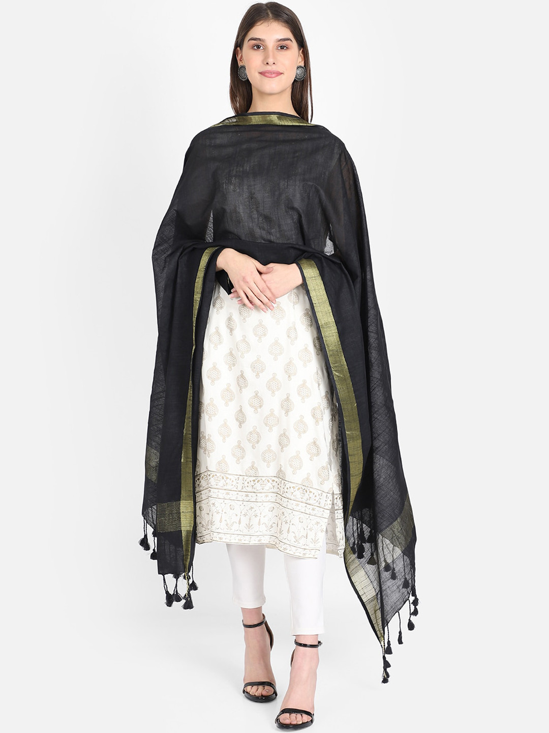 THE WEAVE TRAVELLER Black & Gold-Toned Solid Cotton Blend Dupatta