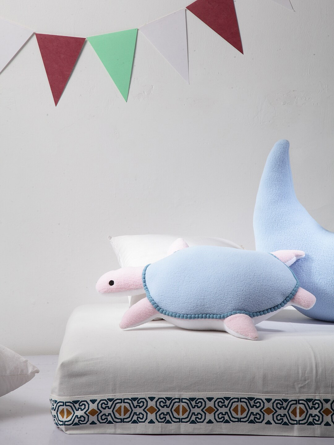 BLANC9 Kids Pink & Blue Solid Tortoise-Shape Cushion Insert