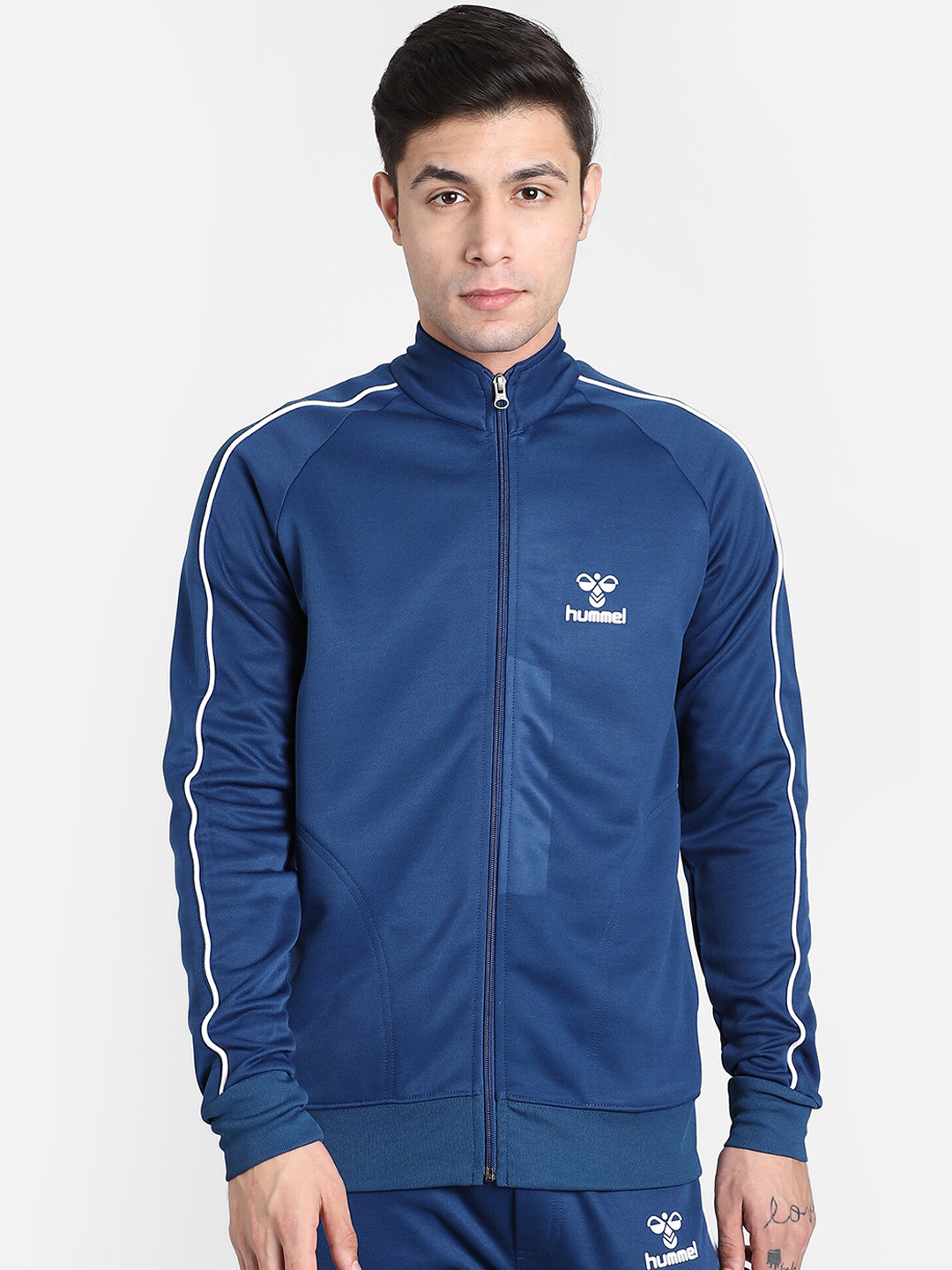 hummel Men Blue Solid Tailored Jacket