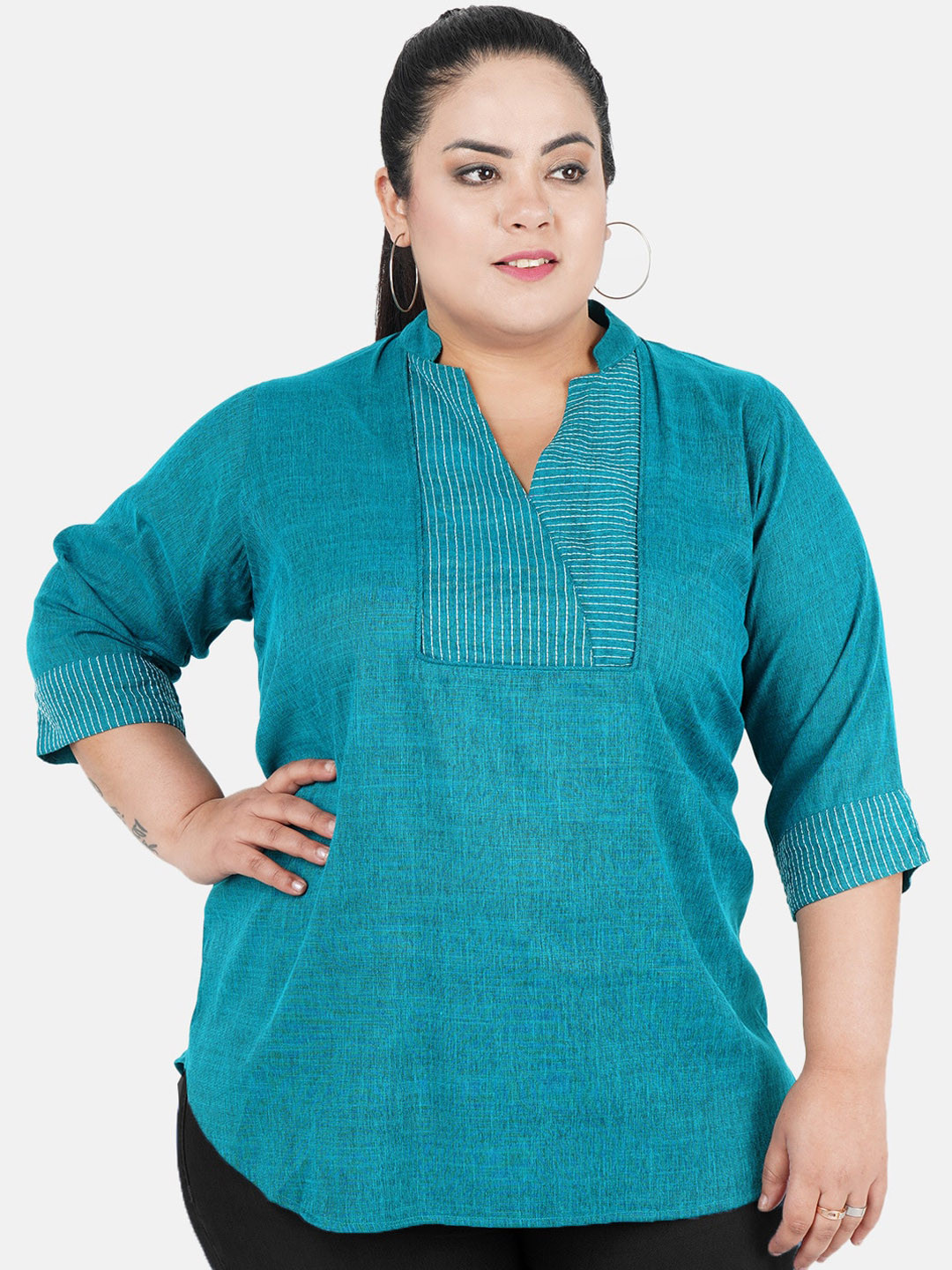 Indietoga Women's Sea Green & White Solid Plus Size Tunic