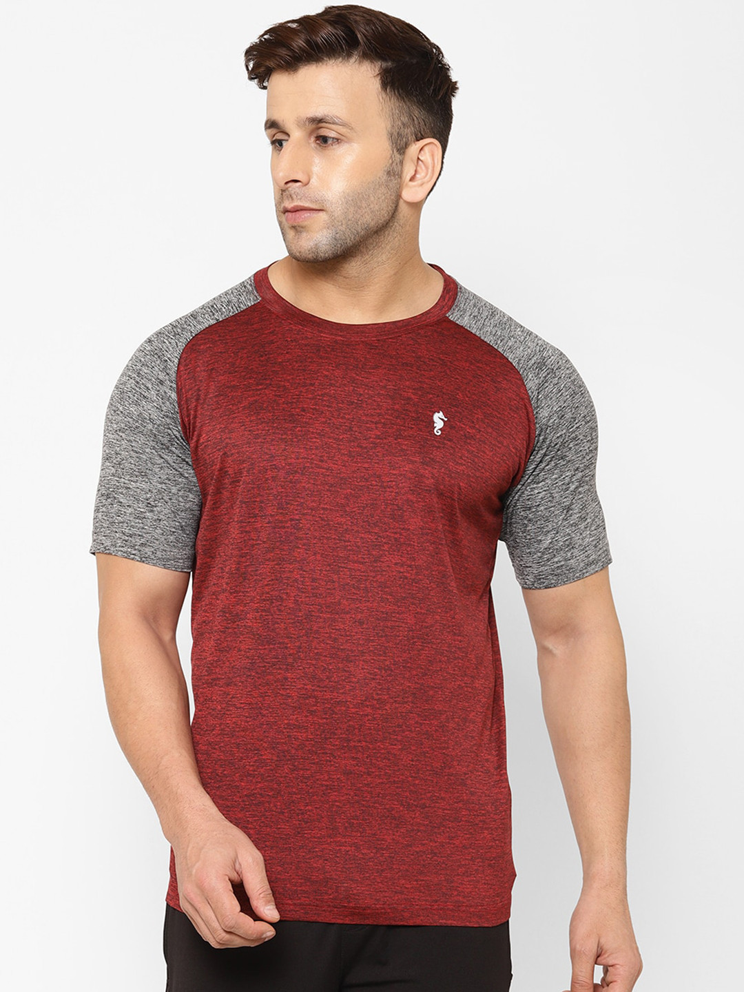 EPPE Men Maroon Self Design Round Neck T-shirt