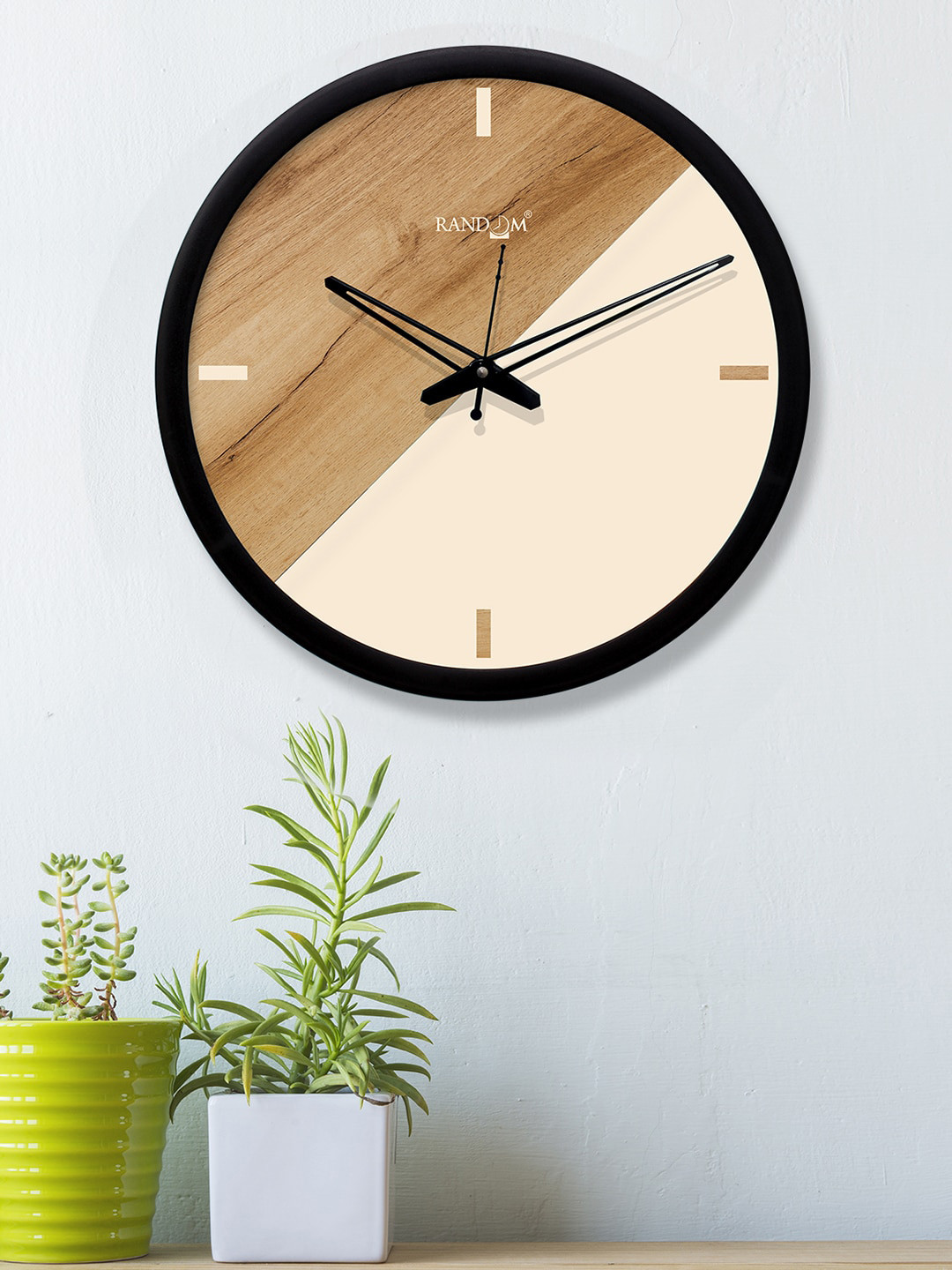 RANDOM Beige Plastic Silent Clock Round Battery Analogue Wall Clock-30cm