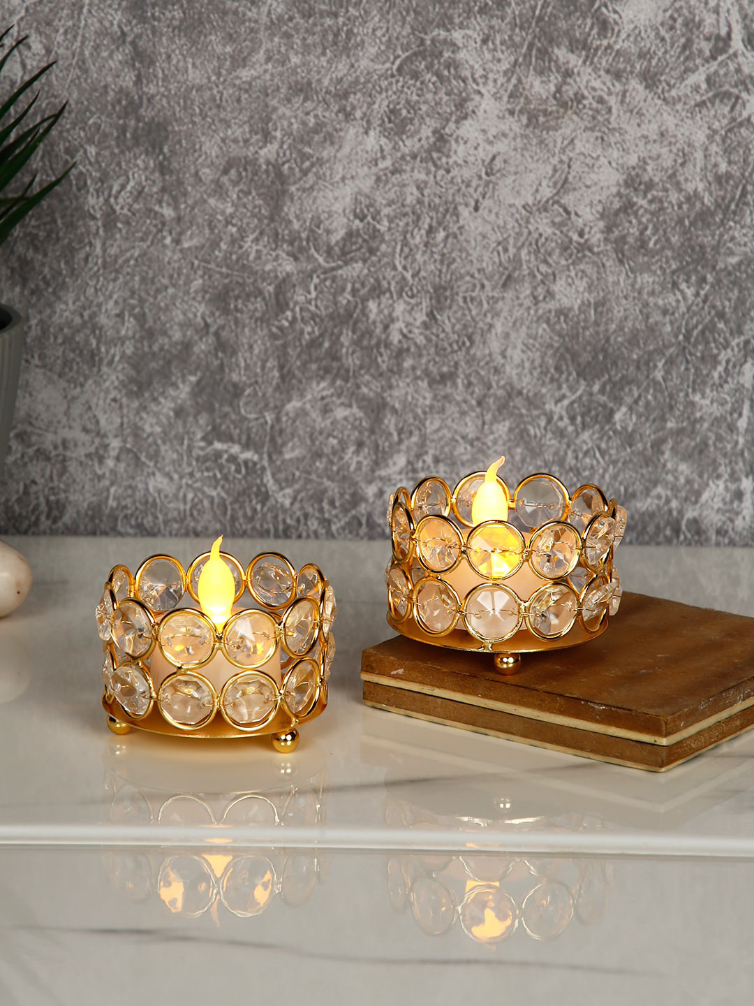 CraftVatika Gold Set of 2 Crystal Tea Light Candle Holder