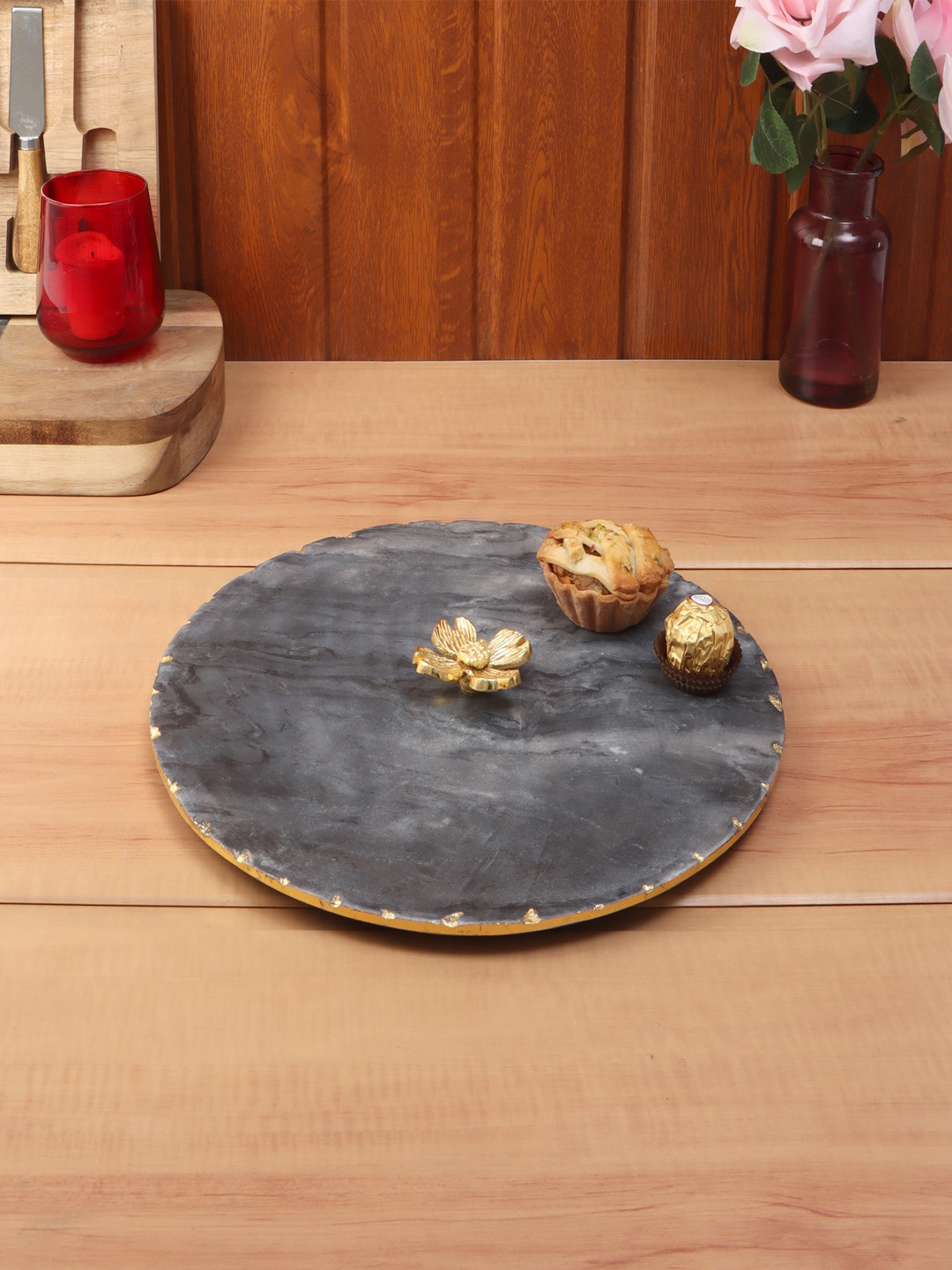 NikkisPride Black & Gold-Toned Flower Embedded Marble Platter