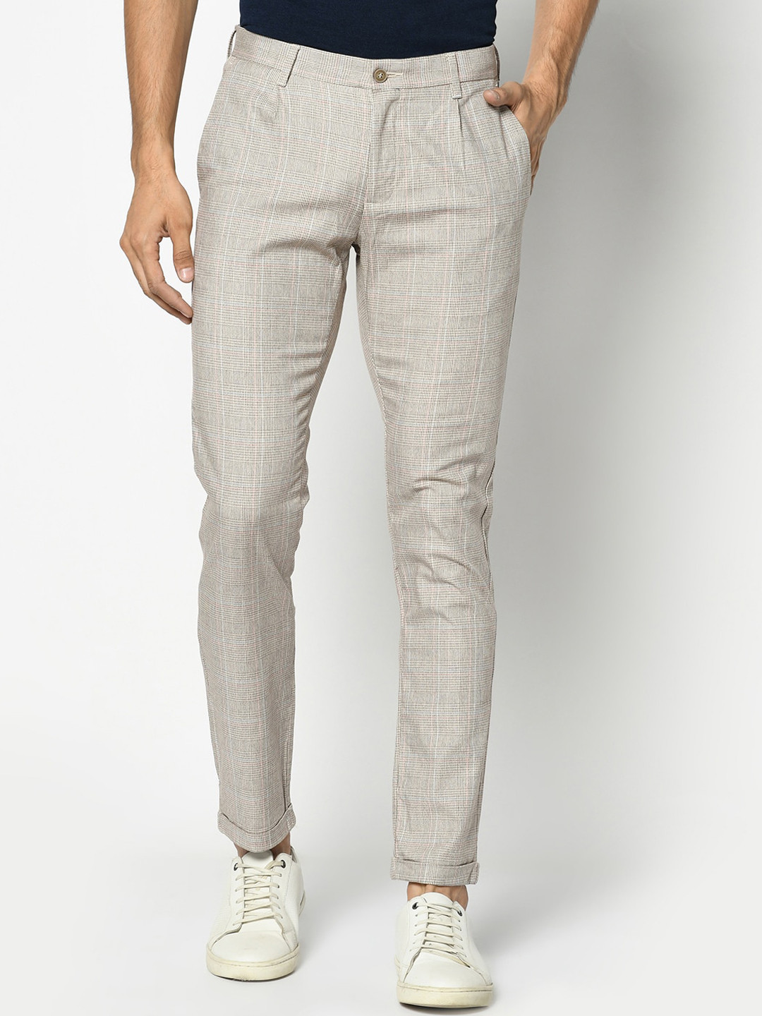 Blackberrys Men Beige Phoenix Pleated Skinny Fit Checked Regular Trousers