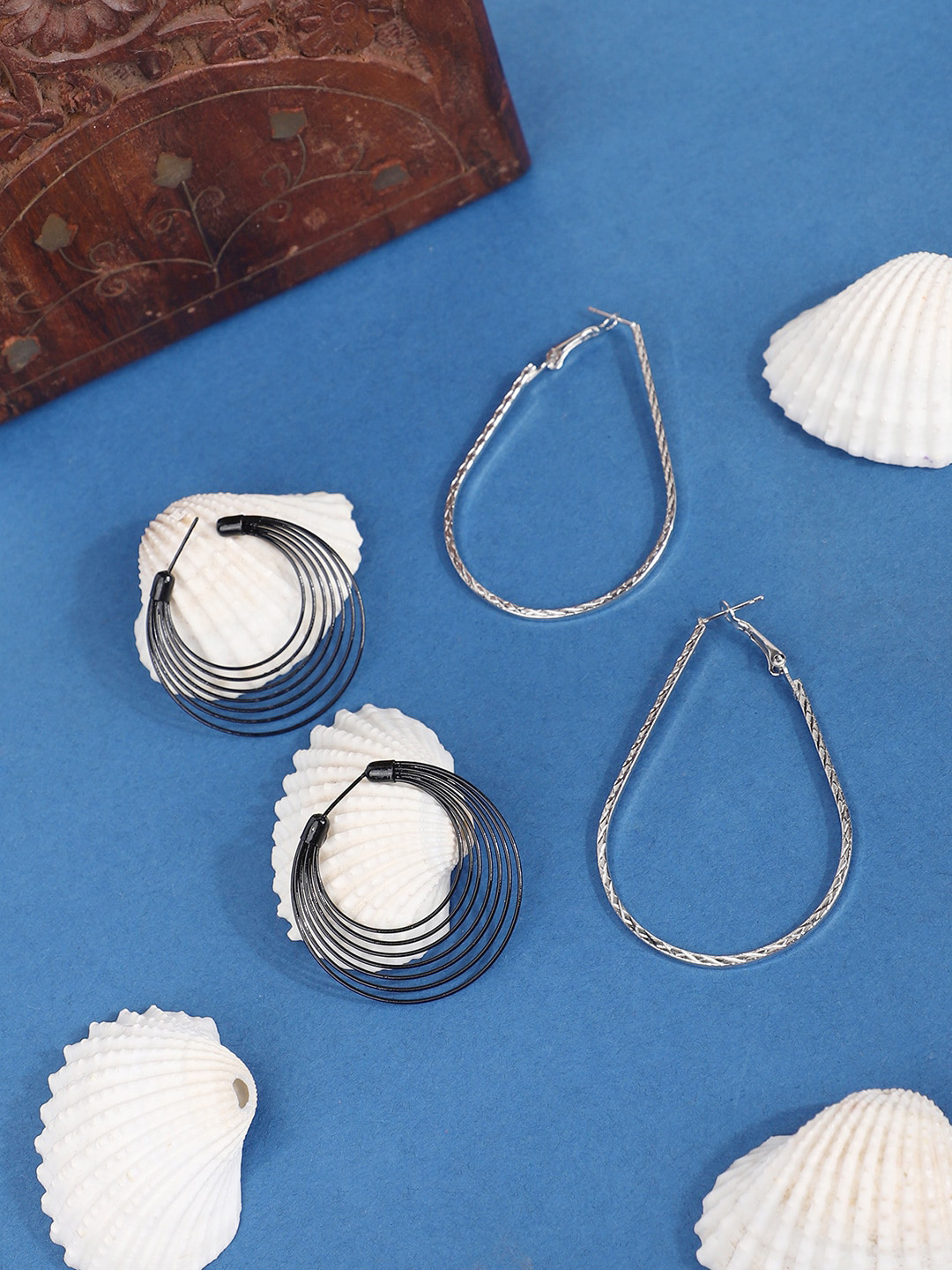 ANIKAS CREATION Set Of 2 Silver-Plated & Black Geometric Hoop Earrings