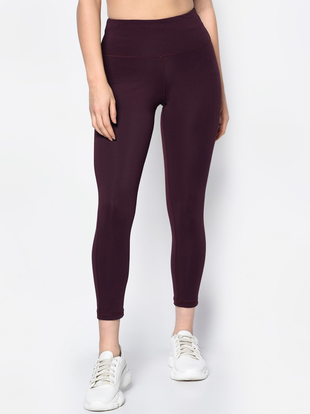 Truerevo Women Burgundy Solid Tights