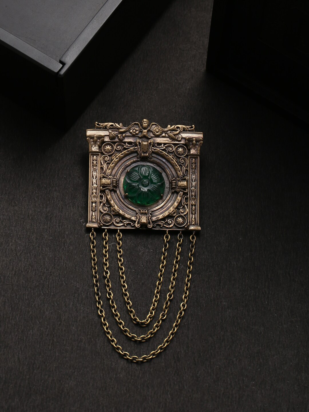 COSA NOSTRAA Men Gold-Toned & Green Clock House Statement Brooch