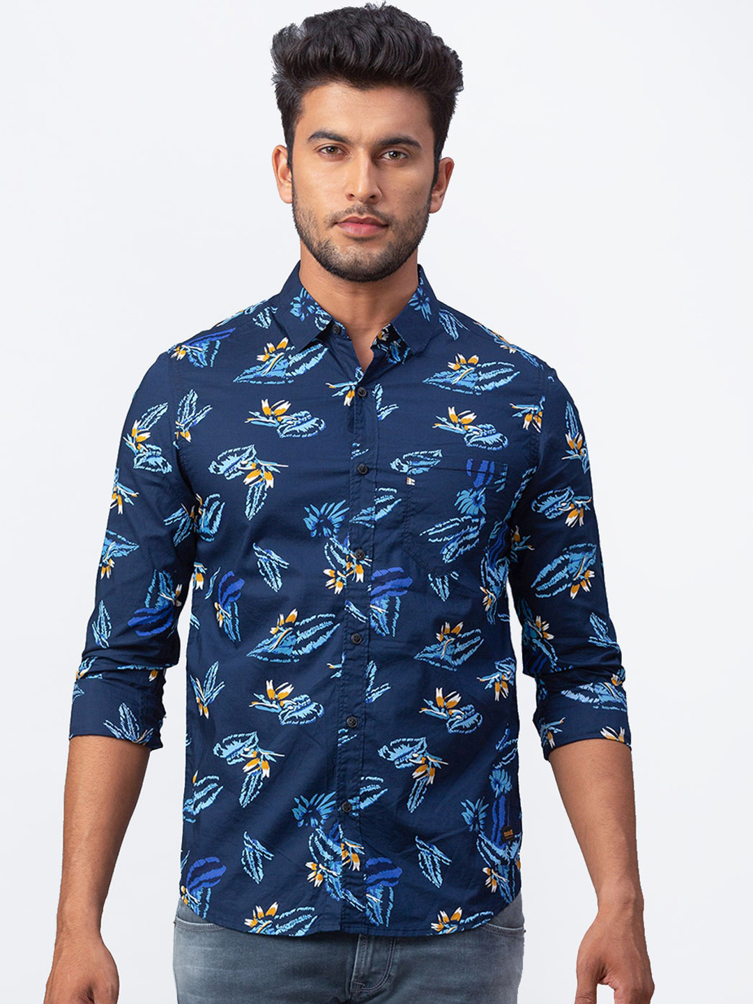SPYKAR Men Blue Slim Fit Printed Casual Shirt