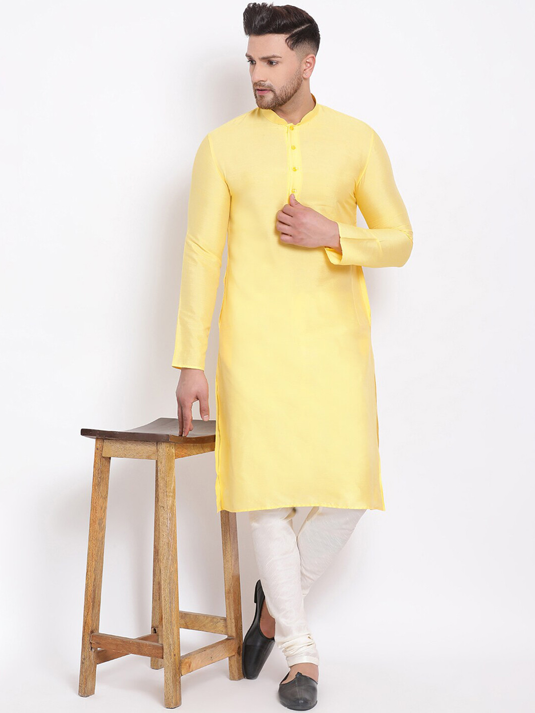 Here&Now X Sanwara  Men Lime Green Solid Kurta with Churidar