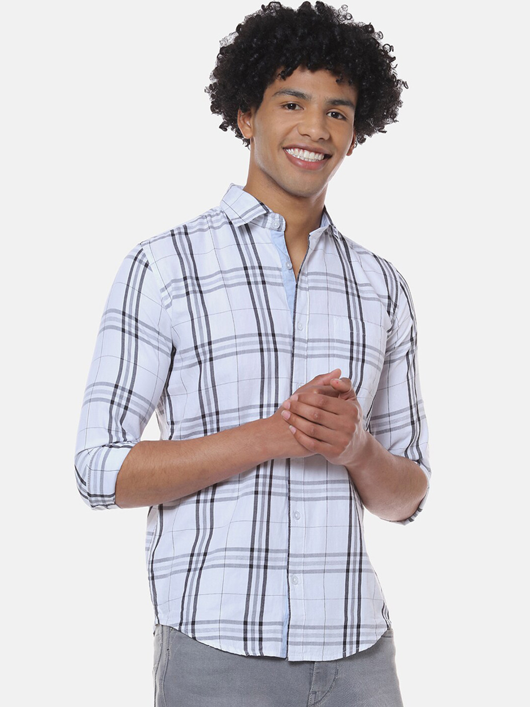 CAHOOT Men White Regular Fit Checked Casual Shirt