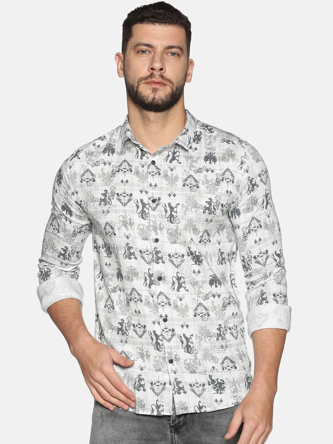 SHOWOFF Men Off-White & Grey Slim Fit Printed Casual Shirt