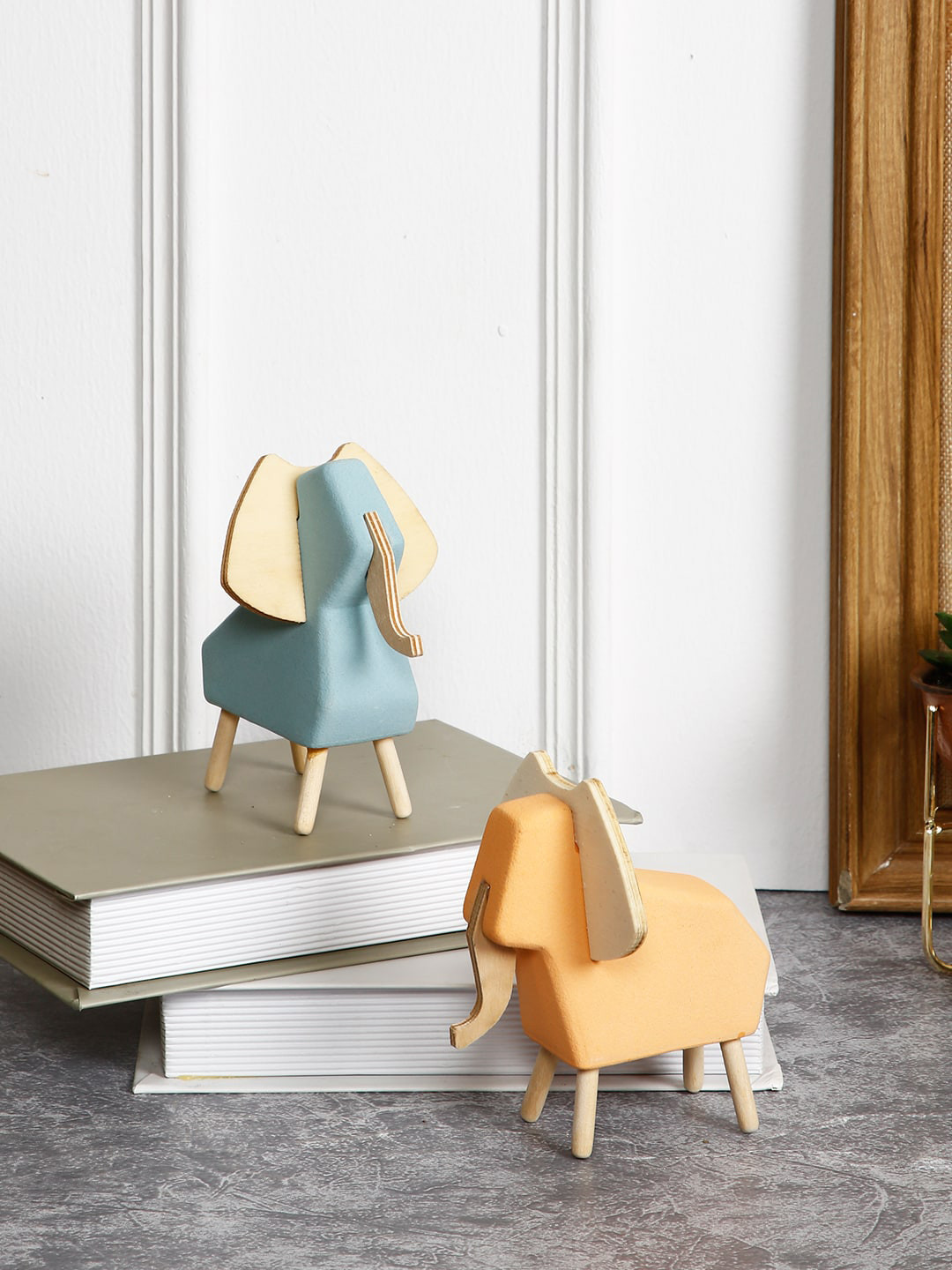 TAYHAA Elephant Pair Blue Wood Natural Living Room Set of 2 Small Showpieces - 5.1 Inches