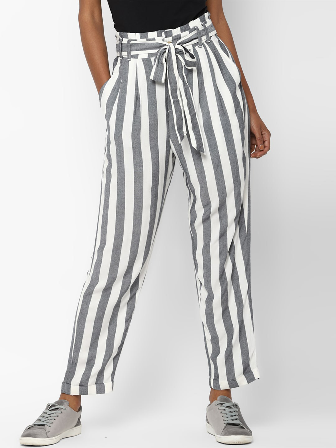 AMERICAN EAGLE OUTFITTERS Women White & Grey Regular Fit Striped Parallel Trousers