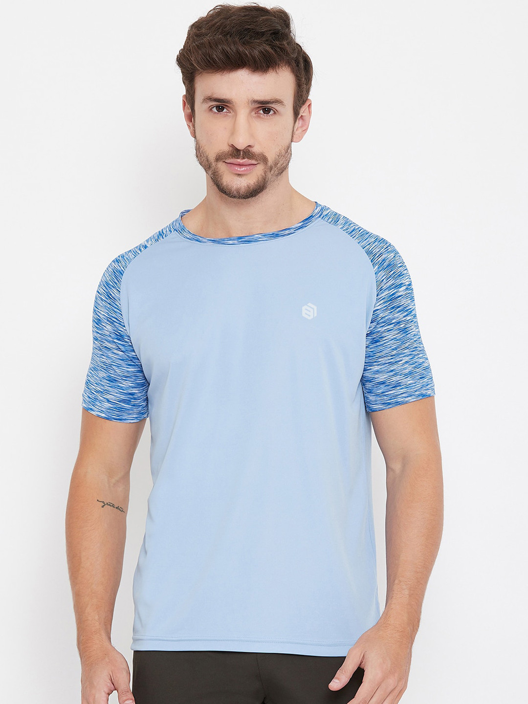 Bishop Cotton Men Blue Solid Round Neck T-shirt