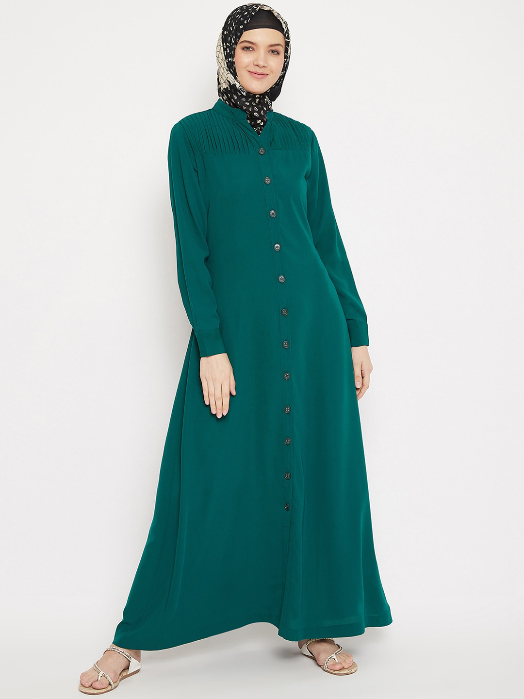 MOMIN LIBAS Women Green Solid Front Open Abaya