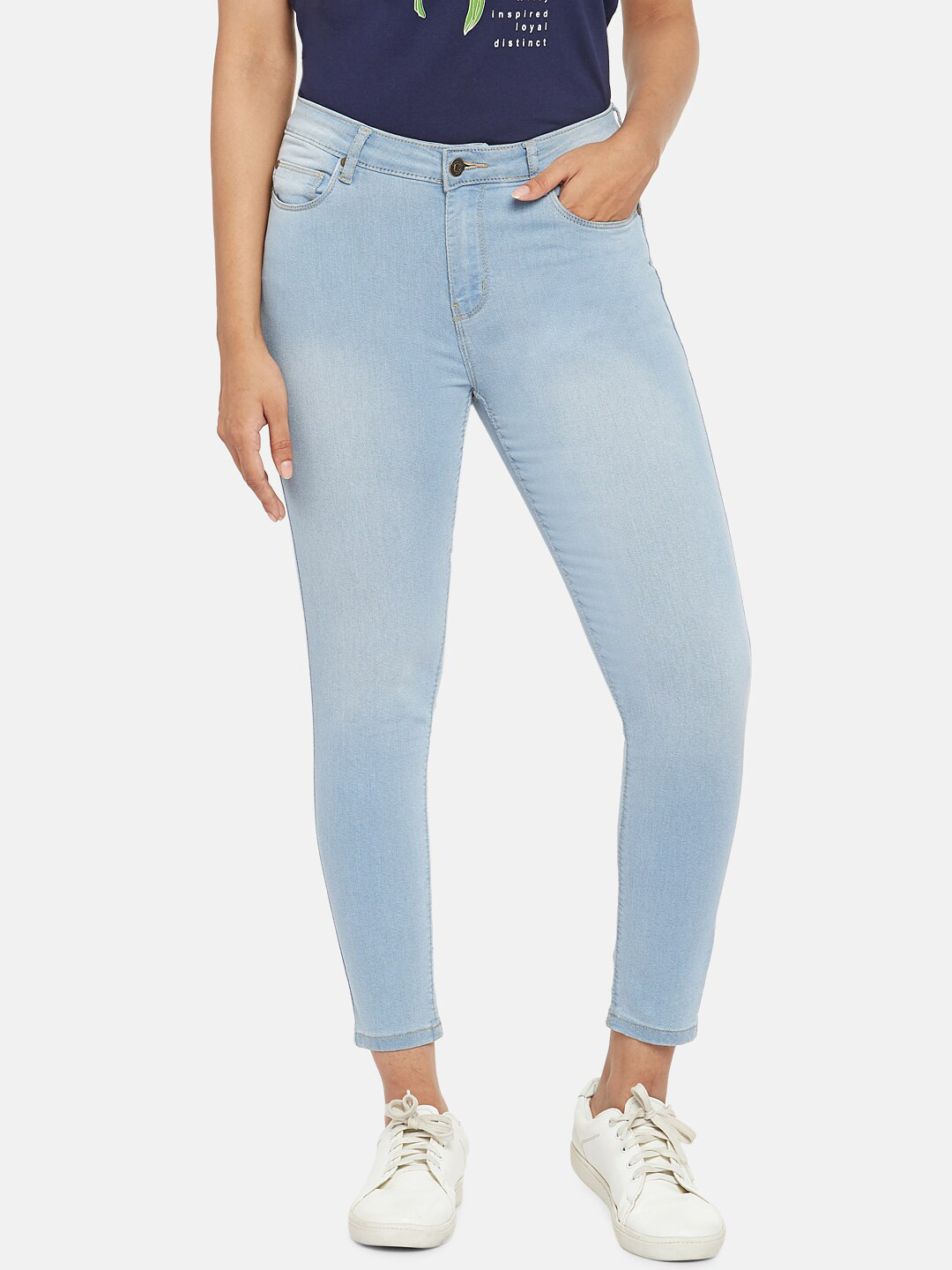 People Women Blue Slim Fit Light Fade Jeans