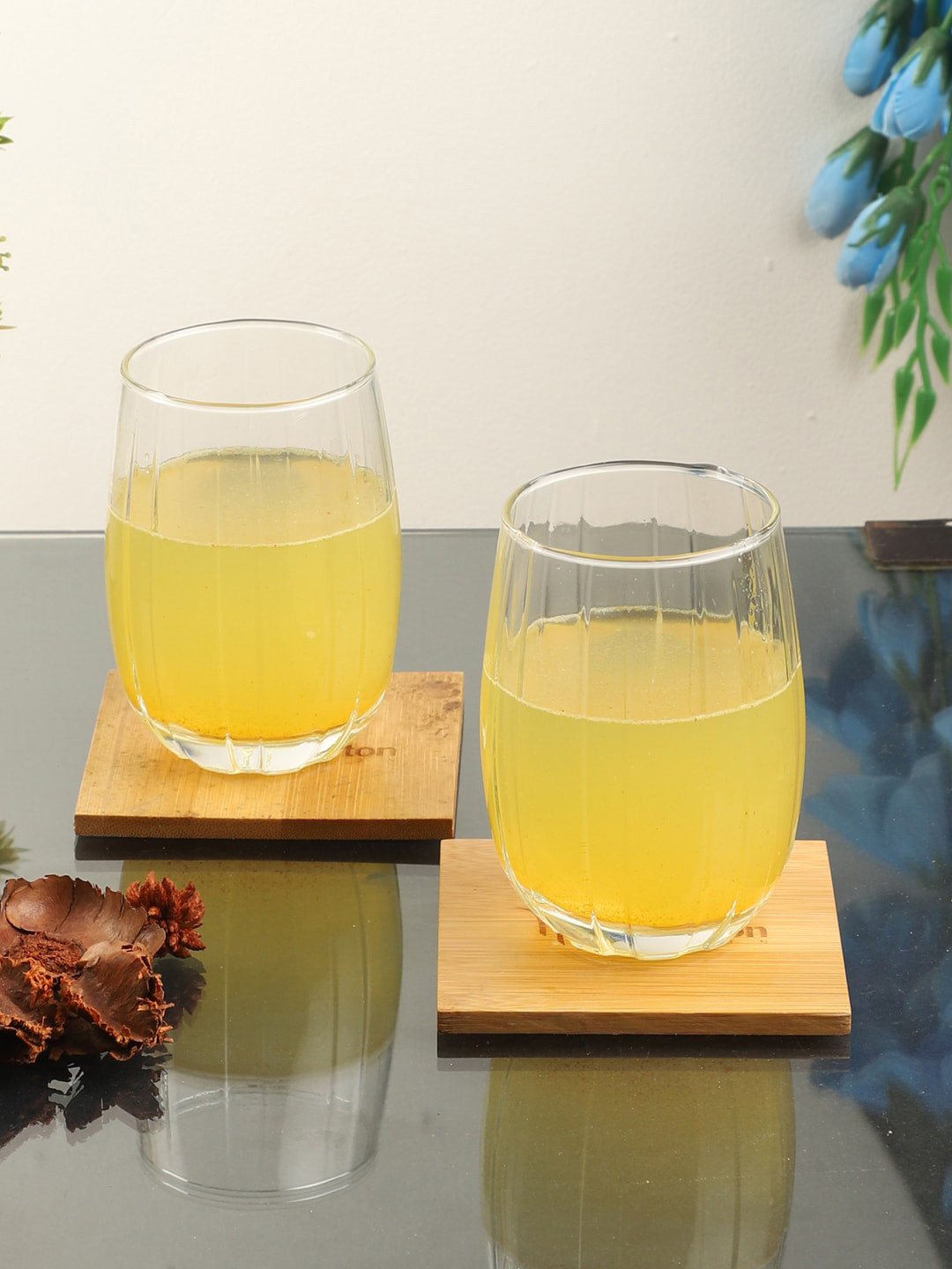 ceradeco Set of 6 Transparent Hector Shaped Water Juice Glasses