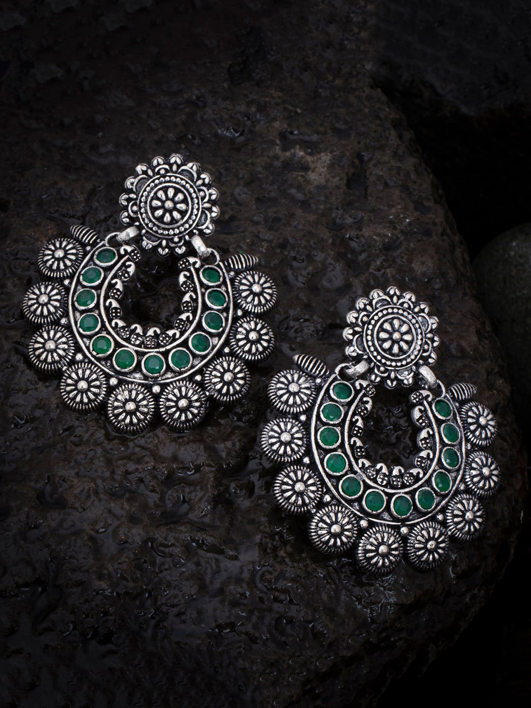 Sukkhi Oxidized Rhodium-Plated & Green Studded Classic Chandbalis