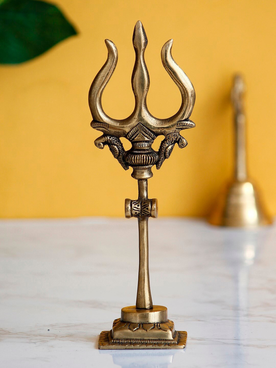 eCraftIndia Trishul with Damru Gold Brass Metallic Prayer Room Hand-Crafted Small Showpiece - 7.1 Inches
