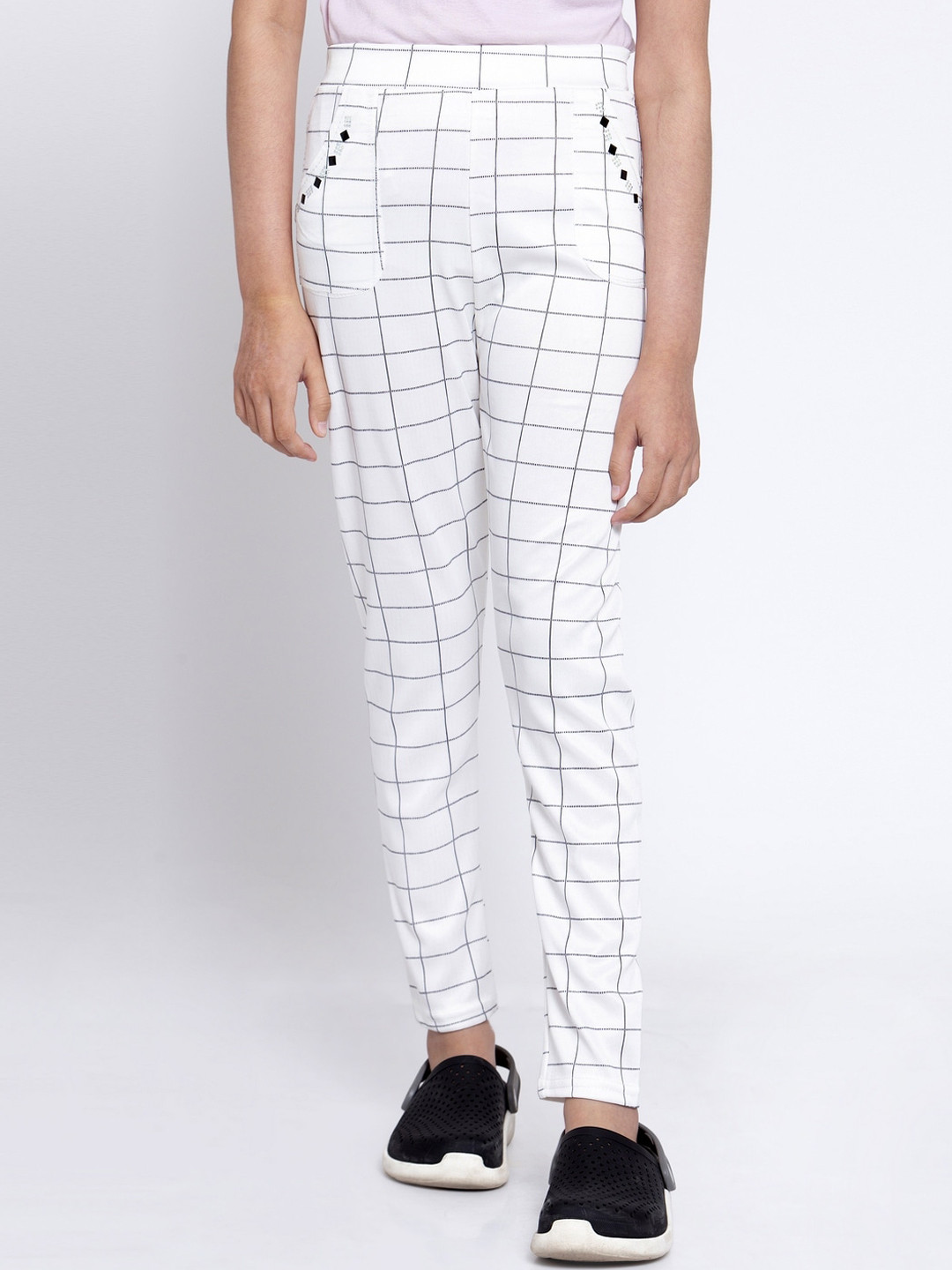 KLOTTHE Girls Black & White Checked Slim-Fit Ankle-Length Treggings