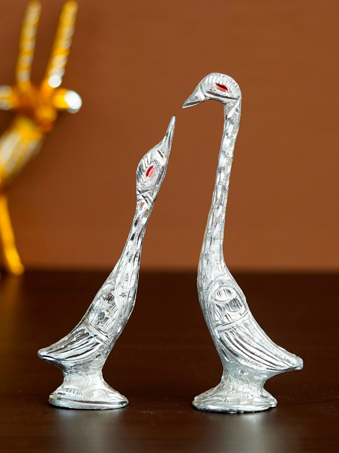 eCraftIndia Kissing Swan Couple Silver Metal Metallic Home Office Hand-Crafted Set of 2 Small Showpieces - 7.1 Inches