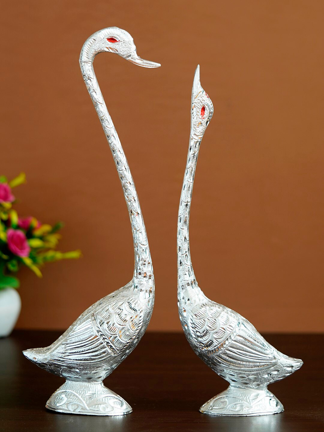eCraftIndia Kissing Swan Couple Silver Metal Metallic Living Room Hand-Crafted Set of 2 Medium Showpieces - 15 Inches