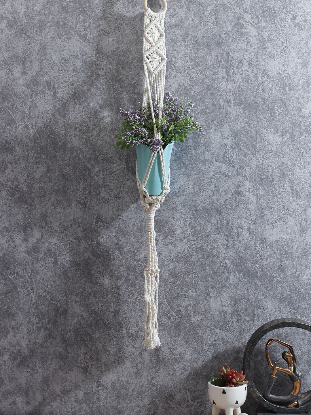 Aapno Rajasthan Hand Knotted Fabric Tasselled Matte Hall Tapestries & Macrame-37.8In