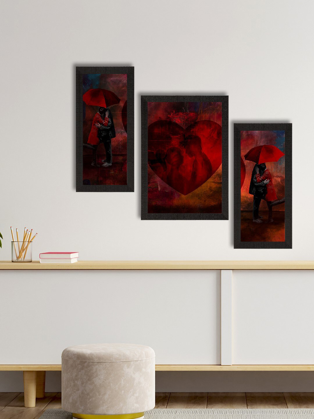 eCraftIndia Loving Couple Under Umbrella Paper 3 Pcs Wall Rectangle Paintings Wall Art