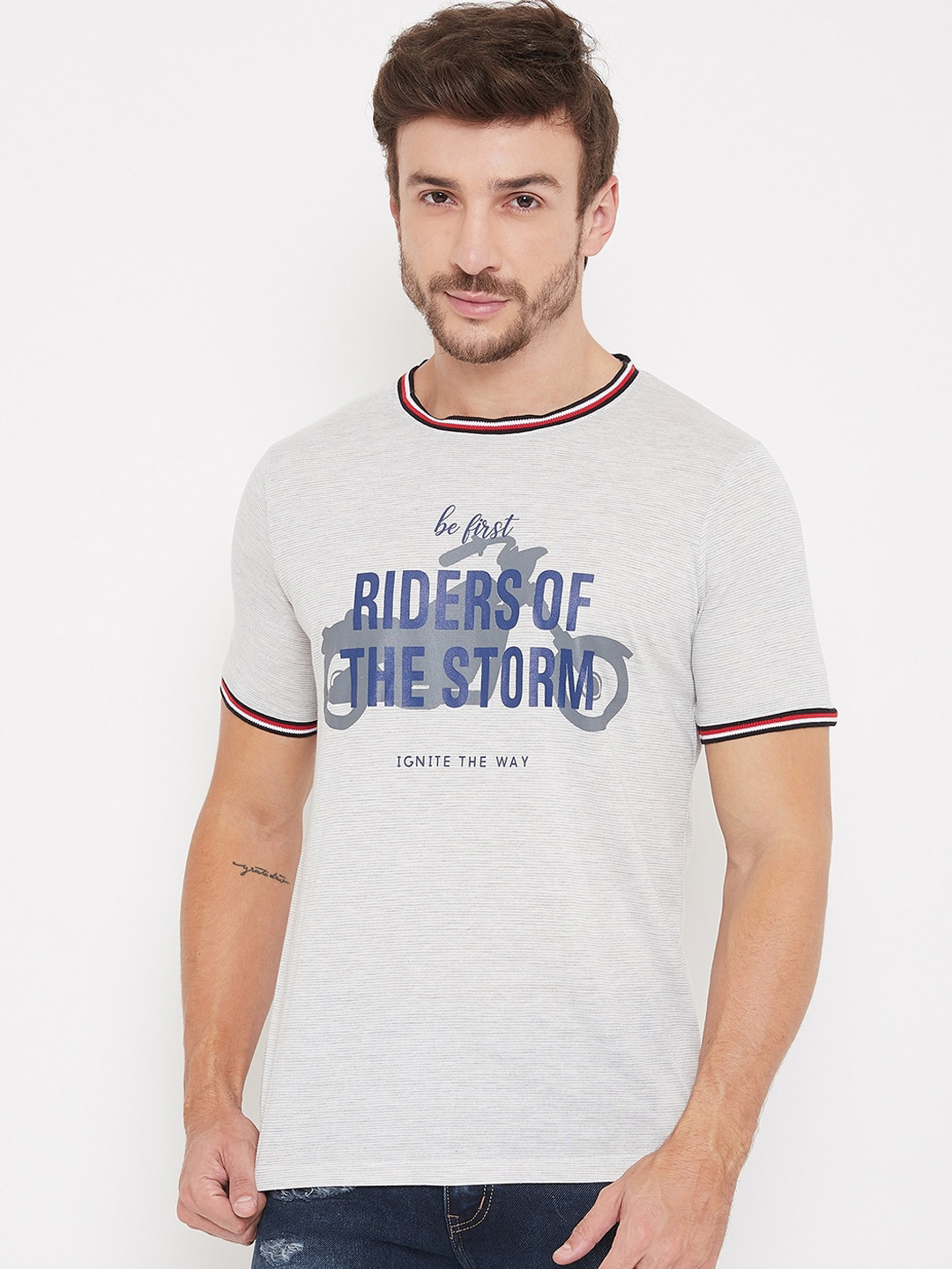 Bishop Cotton Men Grey & Blue Printed Round Neck Cotton T-shirt