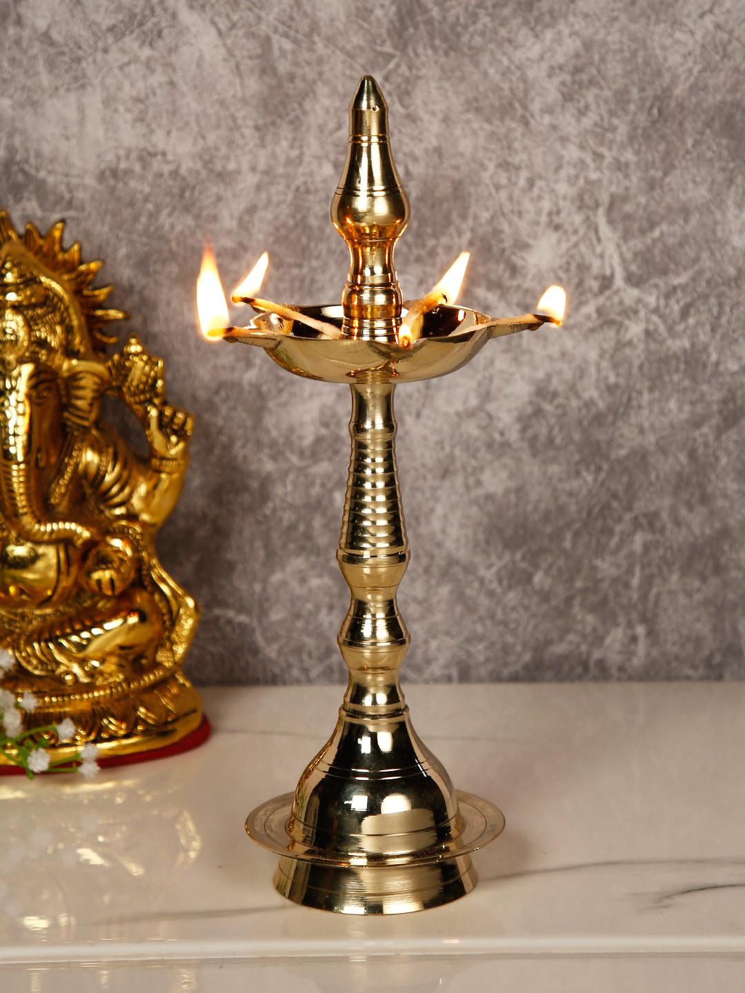 CraftVatik Gold-Toned Brass Kerala Diya Oil Lamp Stand