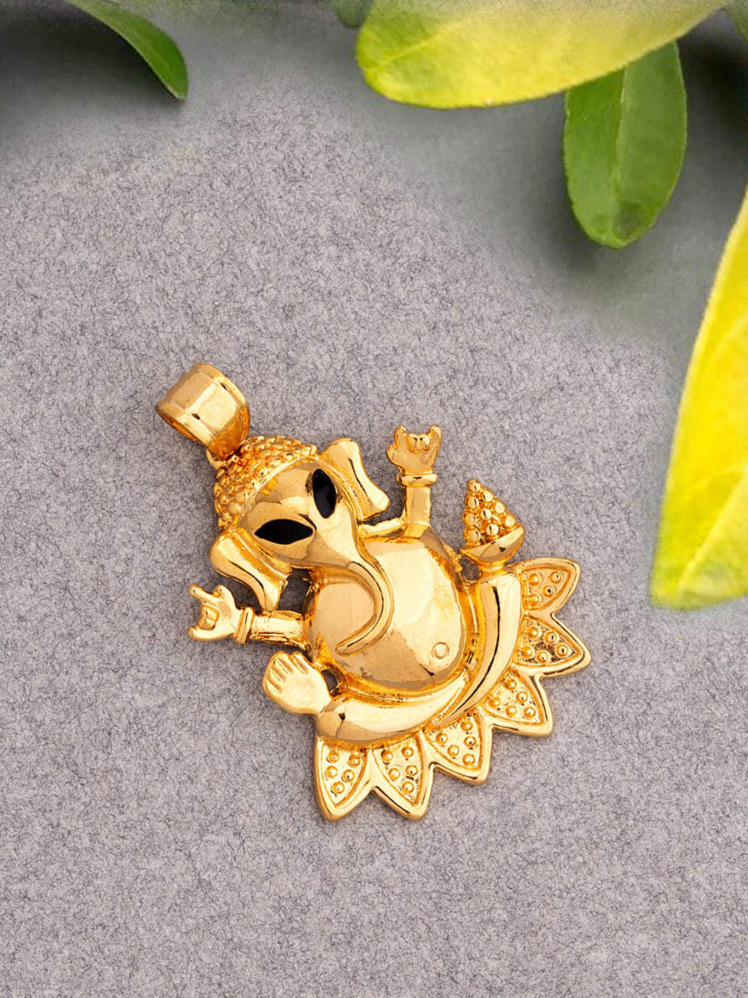 Dare by Voylla Men Gold-Toned Lord Ganesh Enamelled Pendant
