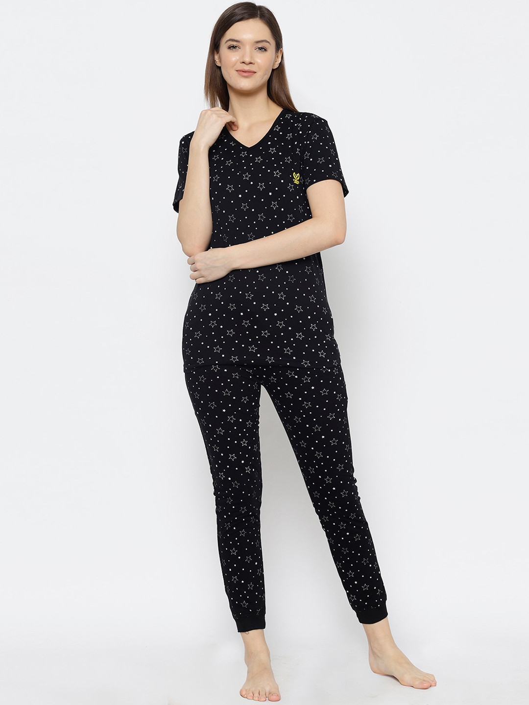 MACK JONNEY Women Black & White Printed Night Suit PRT_1BLK_V_F4_02