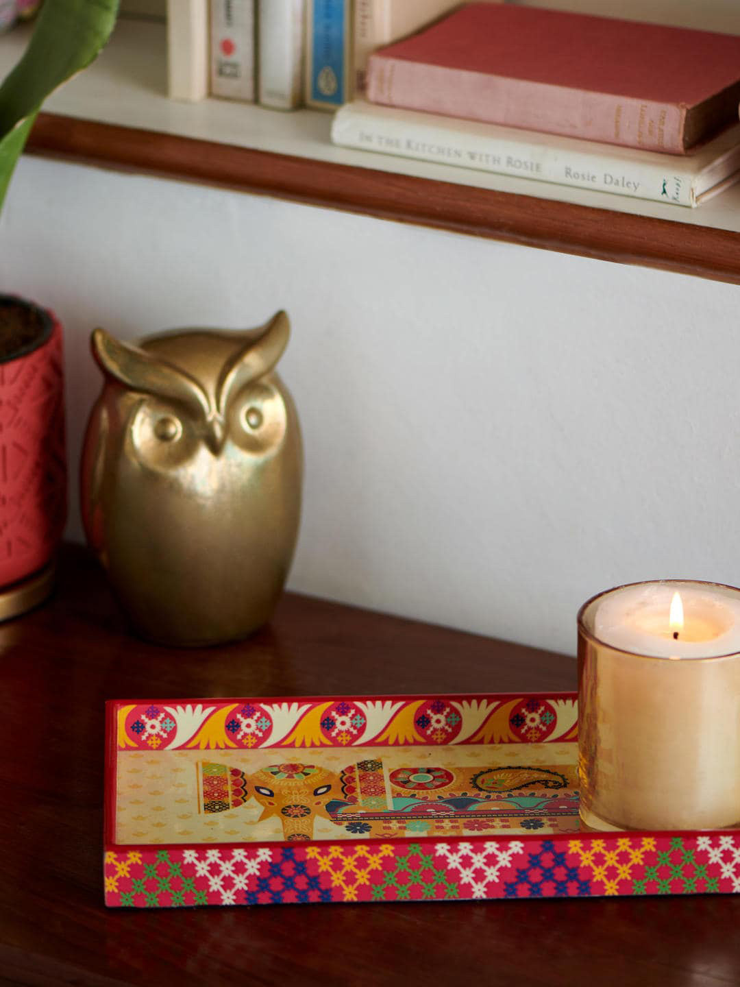 Chumbak Beige & Red Printed A Trunkloads of Love Tray