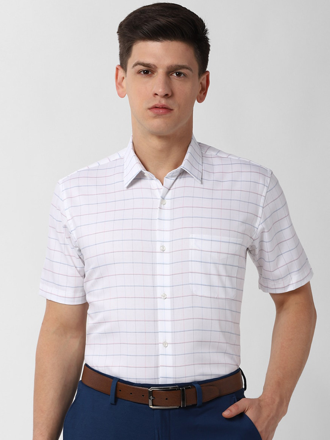 Peter England Men White Regular Fit Checked Casual Shirt