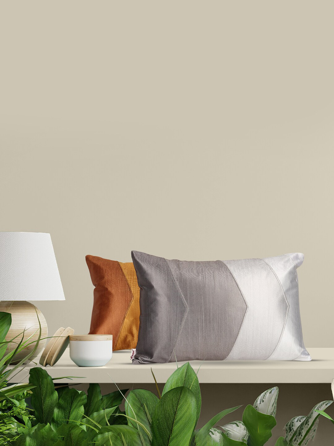 Home Colourblocked Polyester Washable 2 Pcs Embroidered Rectangle Cushion Covers -12x18In