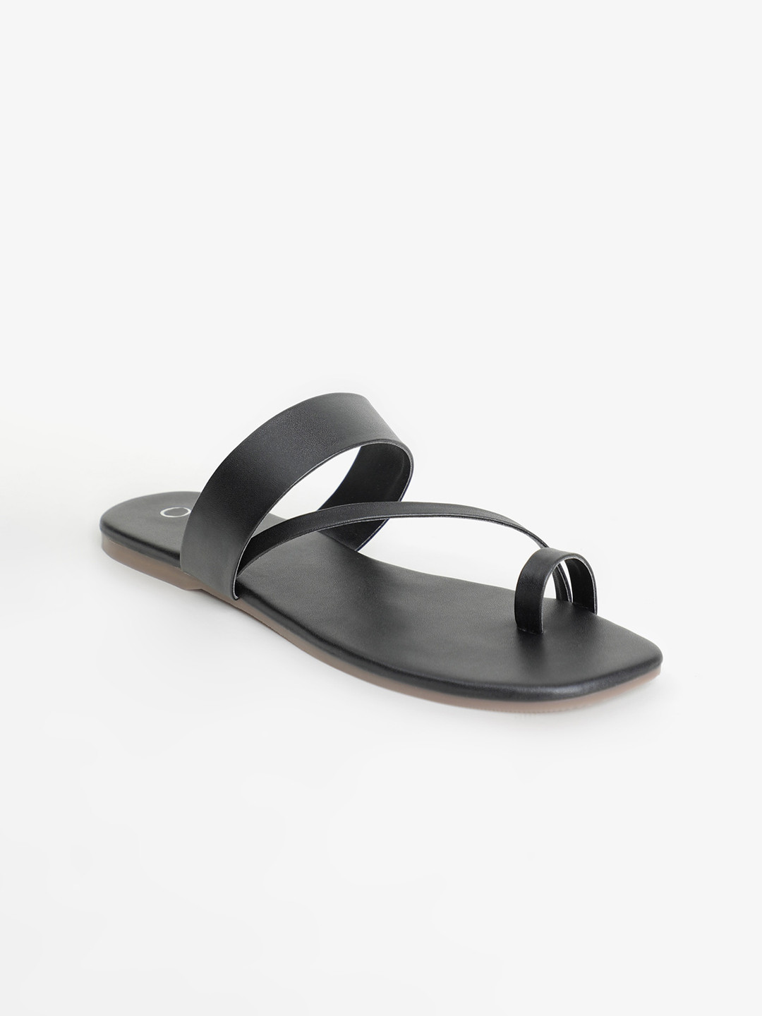 Vishudh Women Black One Toe Flats