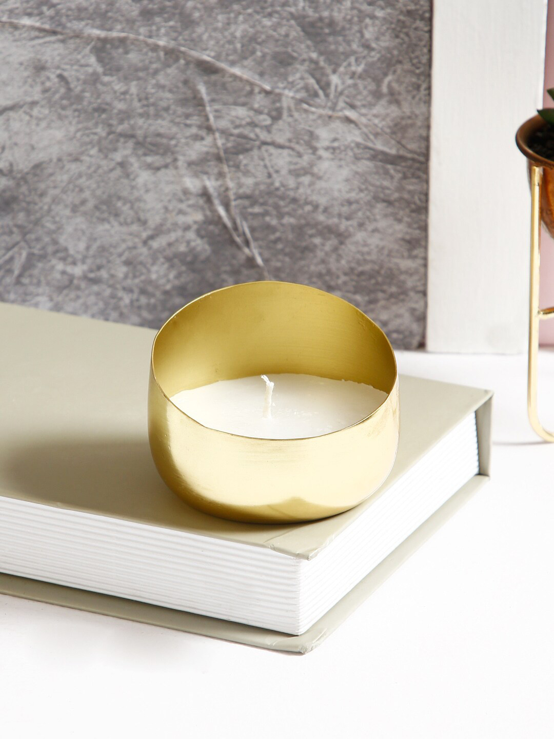 Aapno Rajasthan Handcrafted Golden Candle Holder