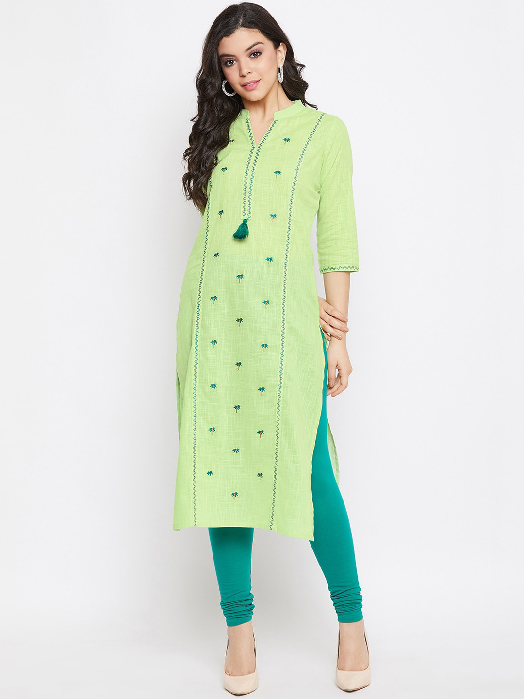 WineRed Women Fluorescent Green Geometric Embroidered Thread Work Kurta