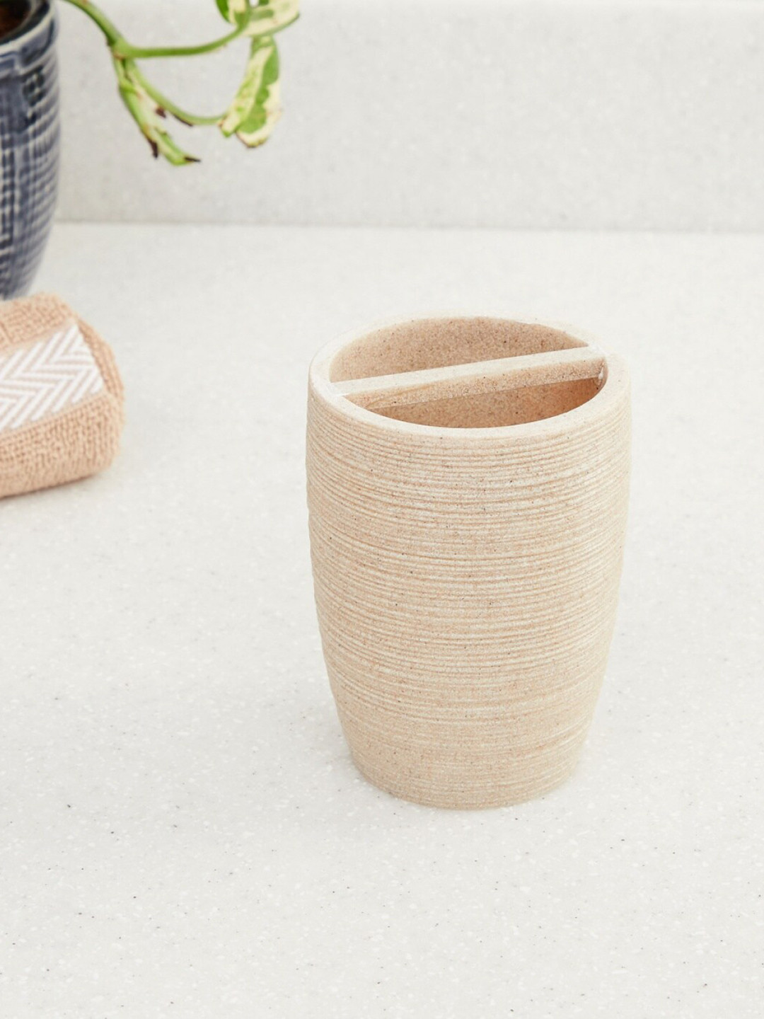 Home Centre Grey Poly Resin Marshmallow Textured Tooth Brush Holder