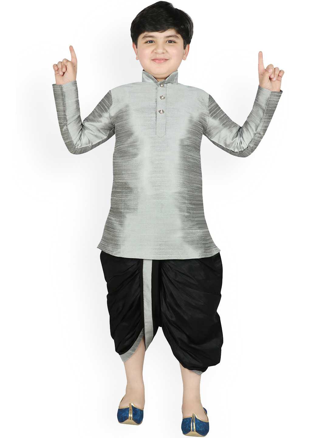SG YUVRAJ Boys Silver-Toned & Black Solid Kurta with Dhoti Pants