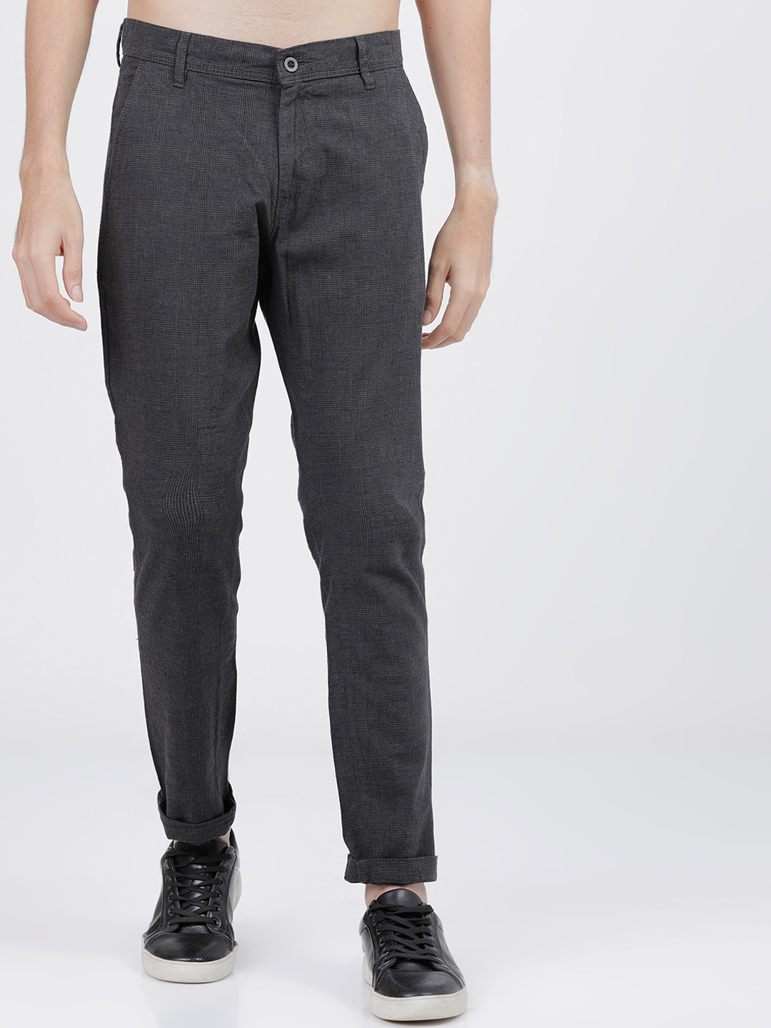 HIGHLANDER Men Grey Slim Fit Checked Regular Trousers