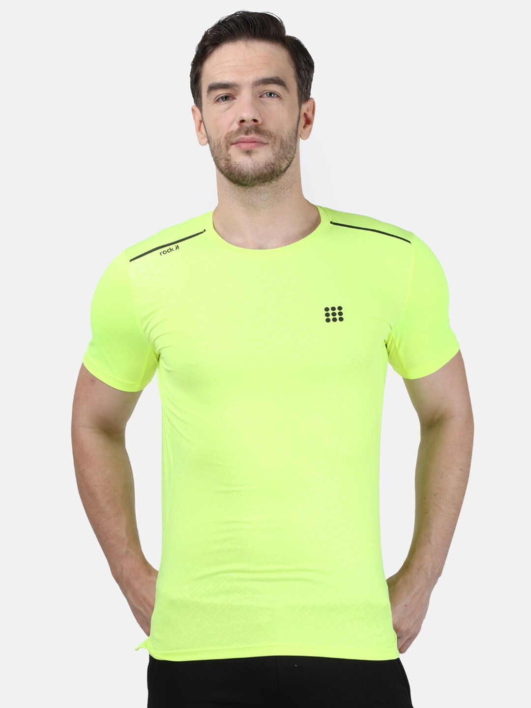 rock it Men Green   Applique Slim Fit T-shirt