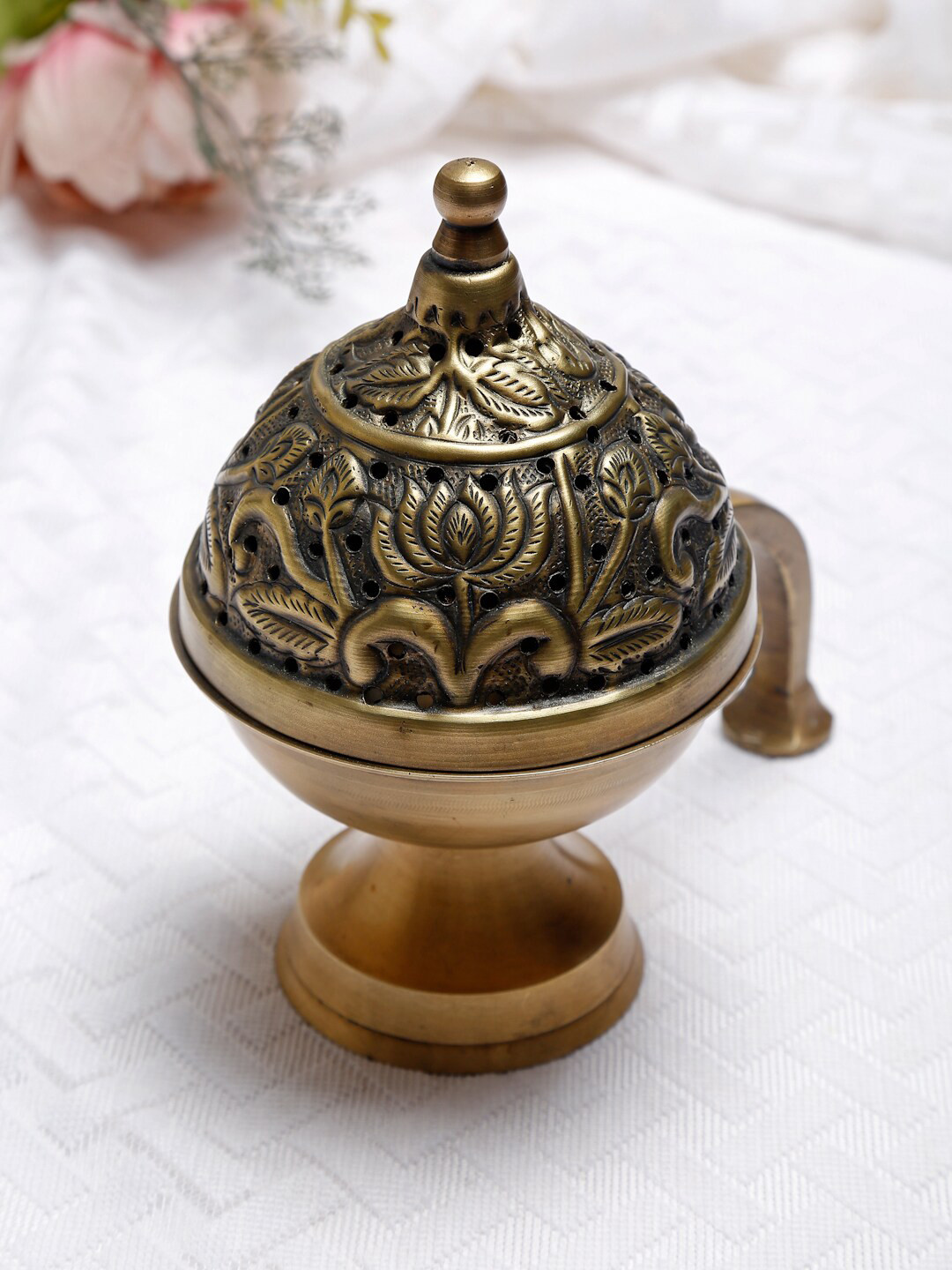 Fabindia Gold-Toned Brass Casted Faiz Fumer Diffuser