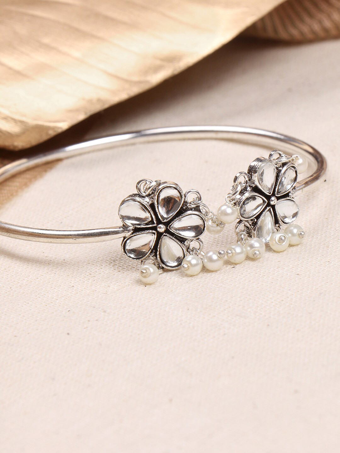 TEEJH Women Silver & White Brass Oxidised Brass-Plated Cuff Bracelet