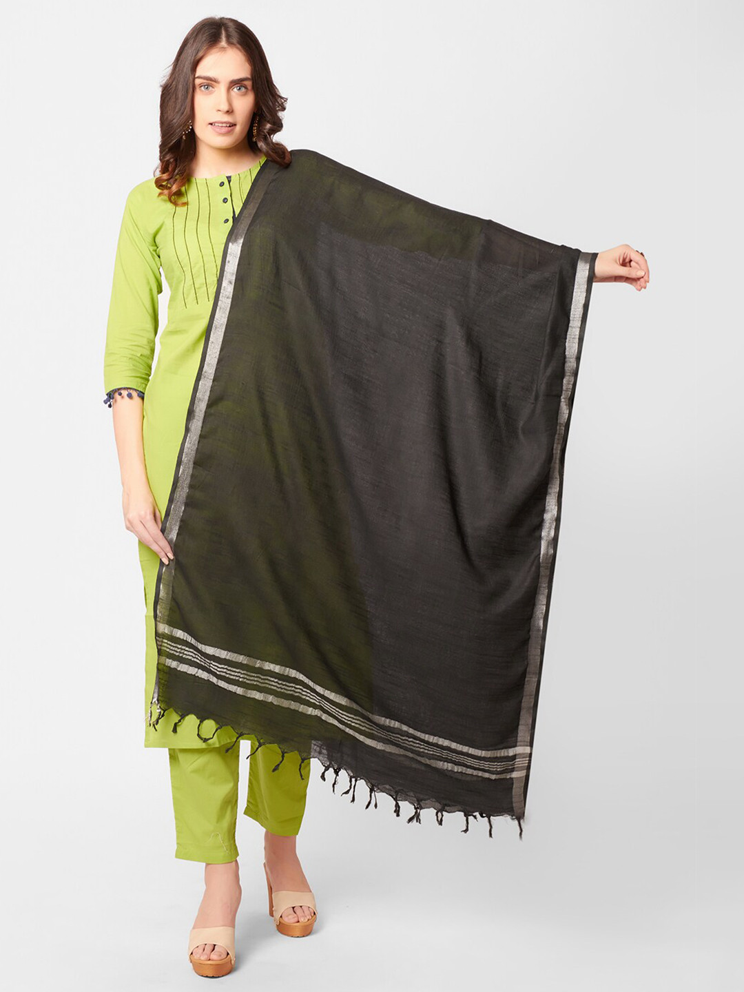 Dupatta Bazaar Black Linen Dupatta with Zari