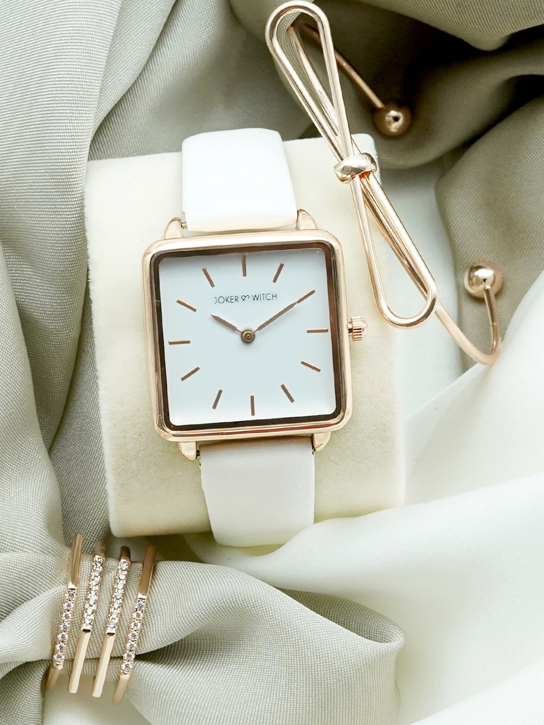 JOKER & WITCH Women Gold-Toned & White Frosty Love Triangle Watch Gift Set JWLT192