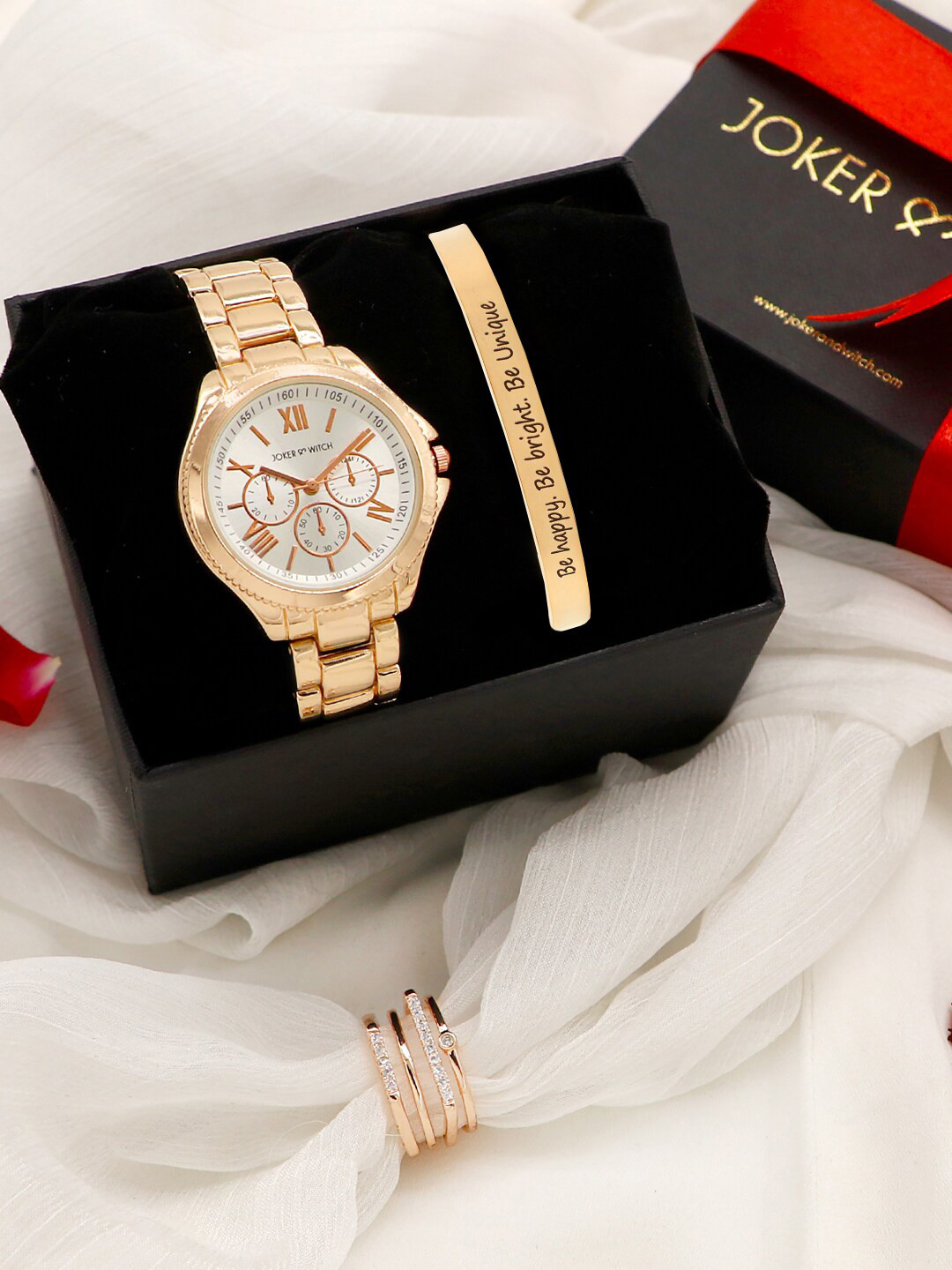 JOKER & WITCH Women Rose Gold-Toned & White Love Triangle Watch Gift Set JWLT21