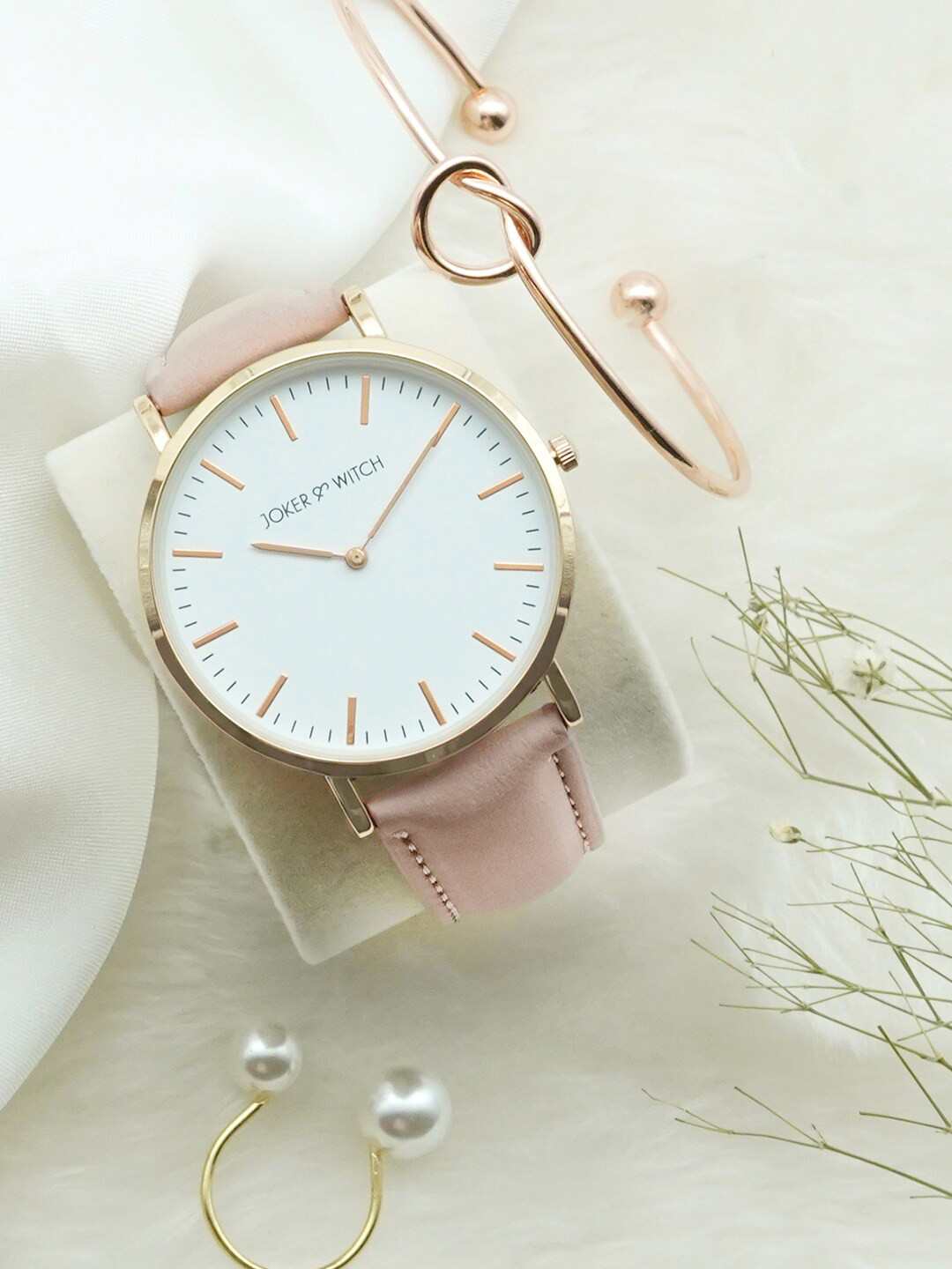 JOKER & WITCH Women White & Rose Gold-Toned Poppie Field Love Triangle Gift Set JWLT231