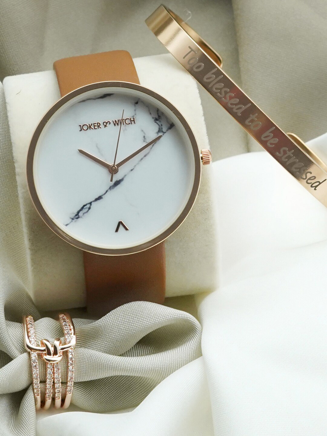 JOKER & WITCH Women White & Tan Brown Americano Love Triangle Watch Gift Set JWLT221